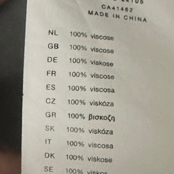 Summer Top with Interesting Back - Picture 9 of 9